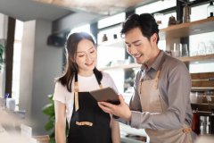 移卡2021年经调整净利润同比增长20.6% ，支付GPV突